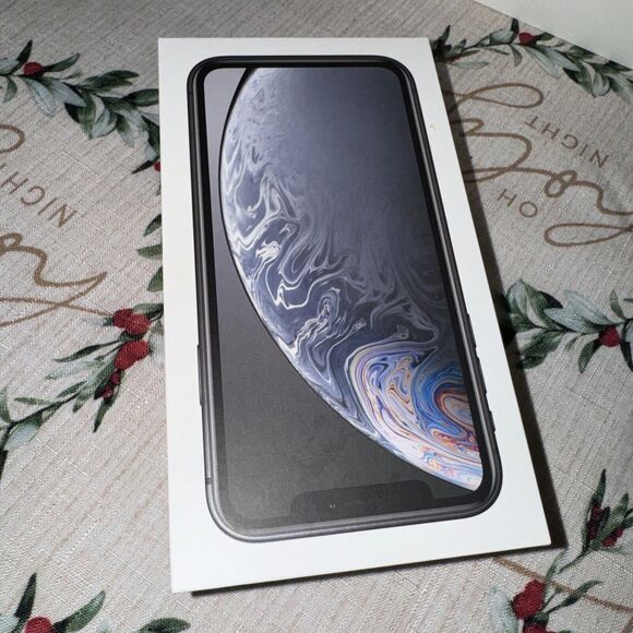 Lot Of 6 Empty Apple iPhone Box iPad Pro 5C 6 8 Xr ONLY EMPTY BOXES Clean - Picture 2 of 15